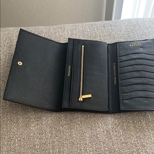 Cuyana Bags - Cuyana black travel wallet Cuyana Bags - Cuyana black travel wallet